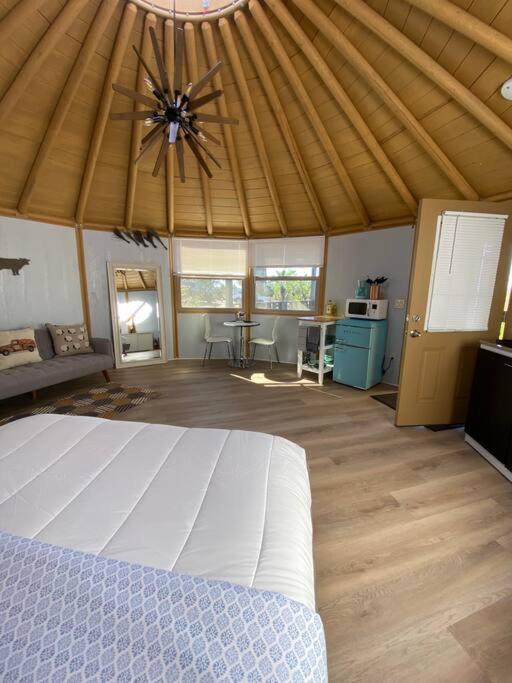 Glamping-Sky Dome Yurt-Tiny House-2 By Lavenders Field Vila Valley Center Exterior foto
